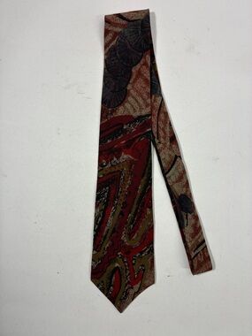 Men's Abstract Pattern Tie in Red and Brown